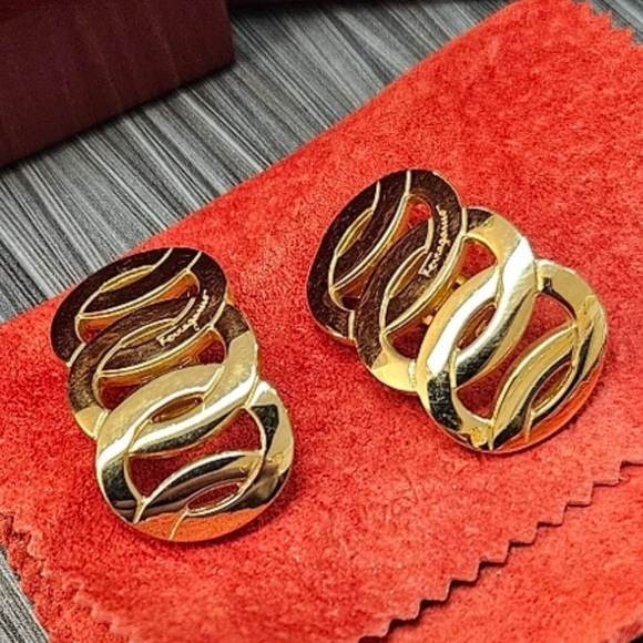 Salvatore Ferragamo Elegant Gold Loop Earrings - Picture 6 of 15